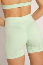 Short verde menta