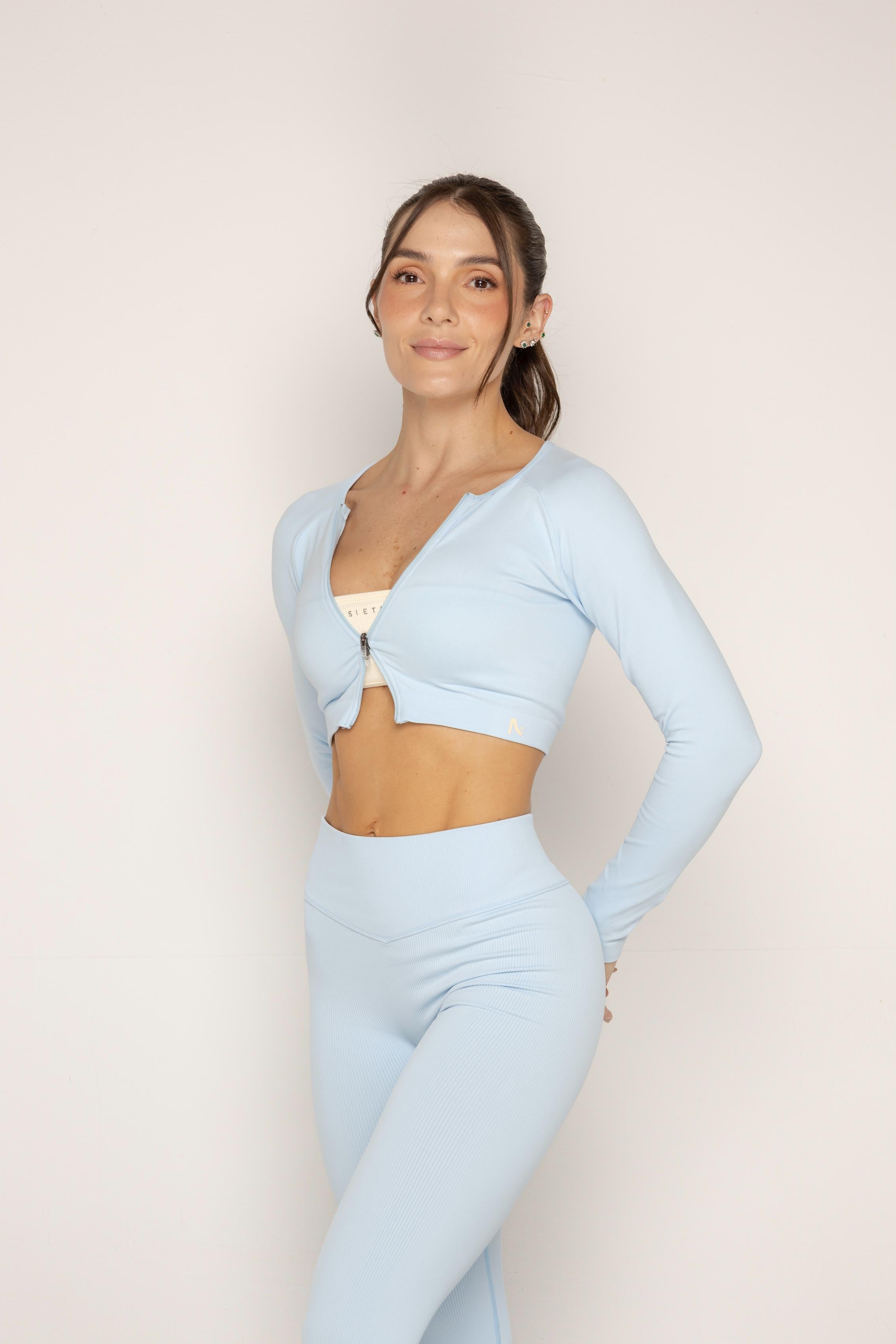 Buzo versatile baby blue