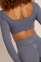 ONLY ONE TOP