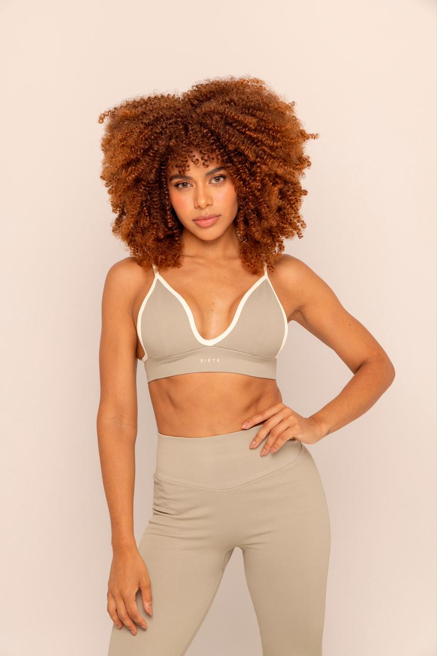 FRIDAY TOP