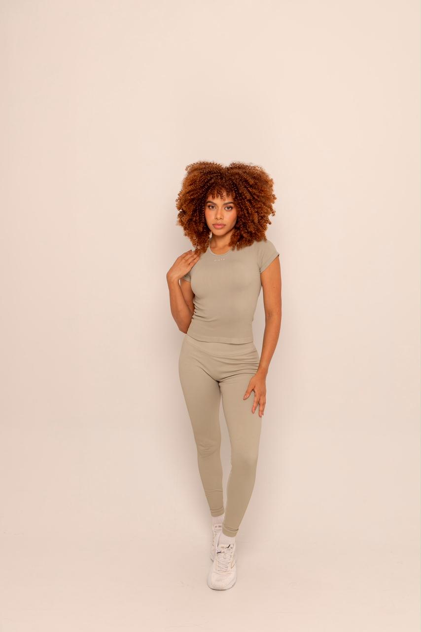 DROP 004 PERFECT FIT LEGGINGS